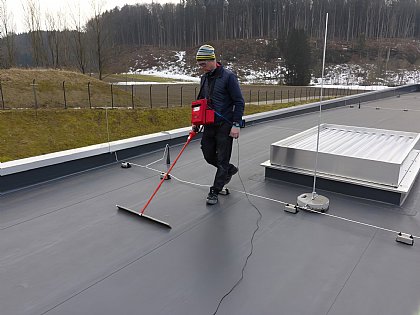 Flächenprüfung mit Strom 1